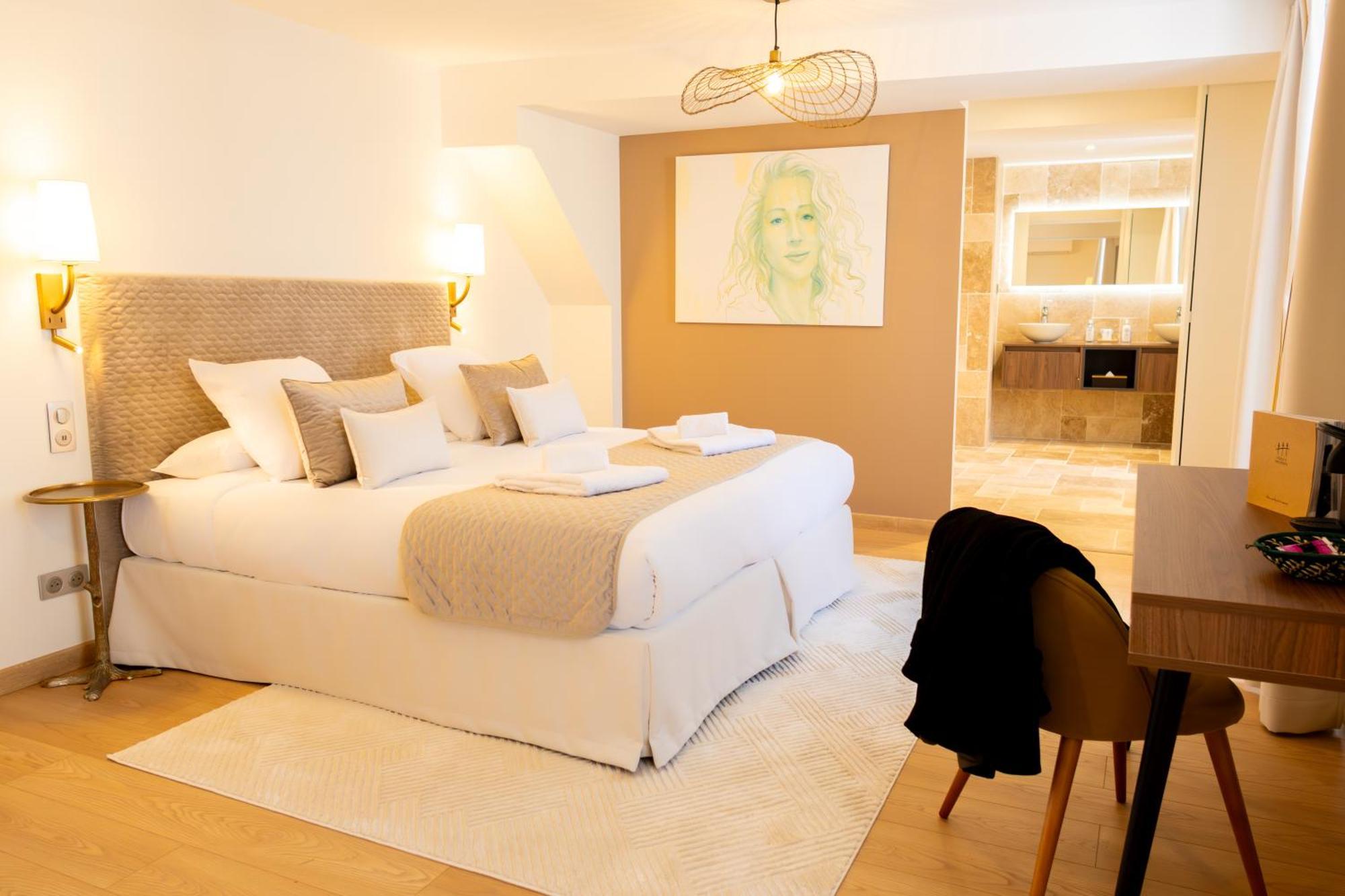 Le Central Boutique Hotel Бон Экстерьер фото